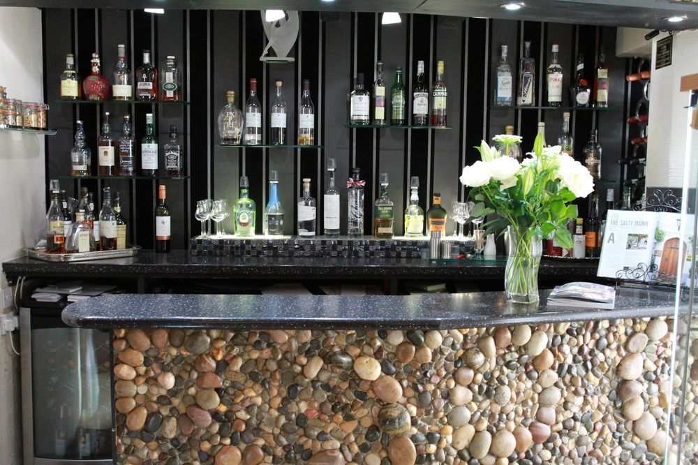 The Salty Monk Bed & Breakfast ซิดมัธ ภายนอก รูปภาพ